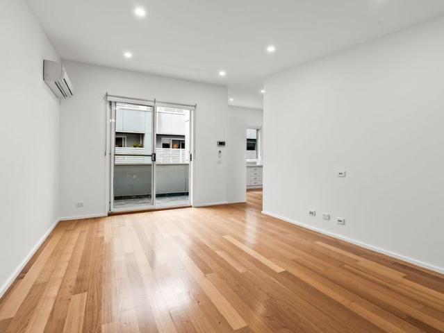 Townhouse for rent in Camerons Creek, Victoria
