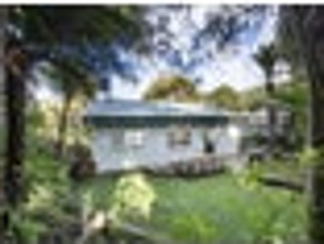 House for sale in Oratia, Oroua County