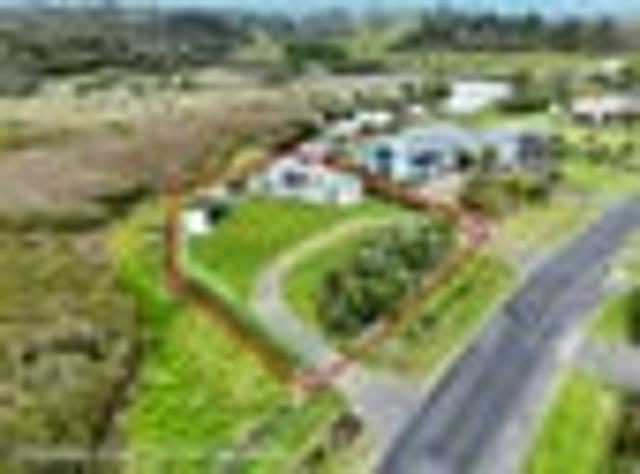 House for sale in Awhitu