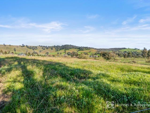 Cottage for sale in West Wodonga, Victoria