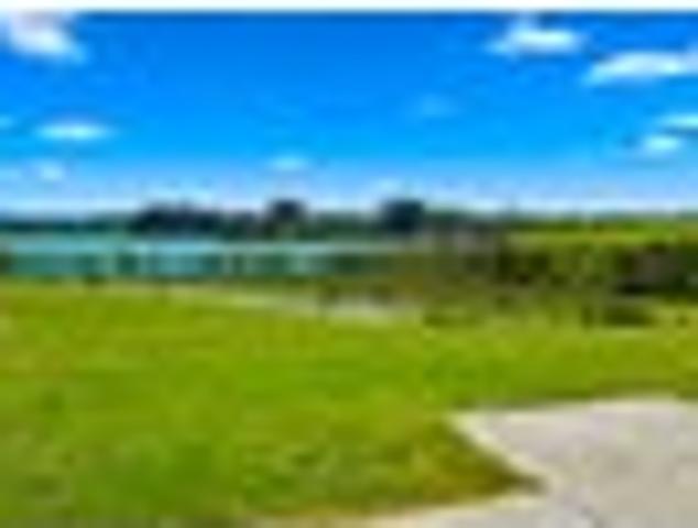 Land for sale in Awhitu, Oroua County