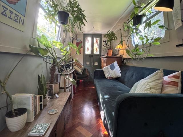 Apartment for rent in London Borough of Ealing, Greater London