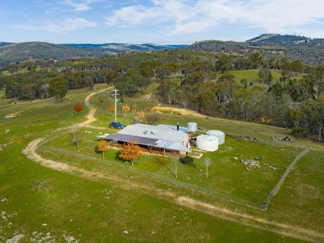 Cottage for sale in Peelwood, New South Wales