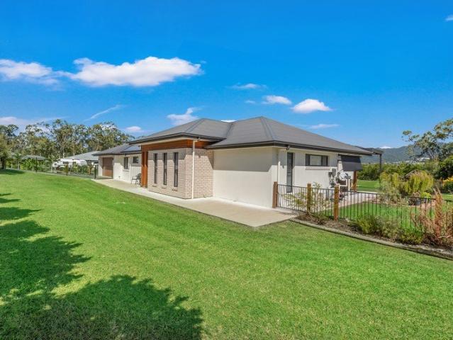 House for sale in Cannonvale, Queensland