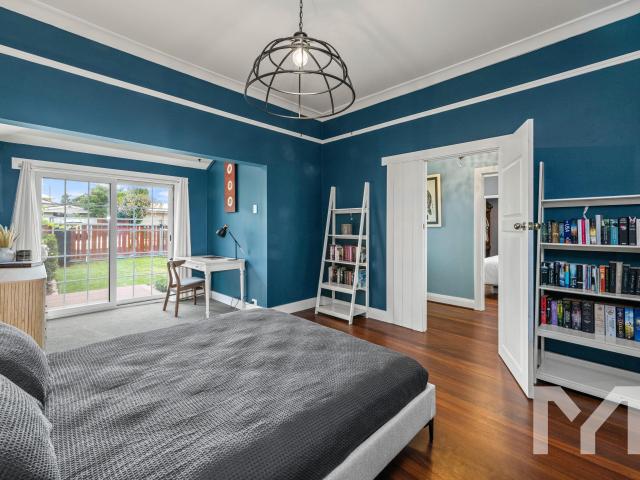 House for sale in Palmyra, Western Australia
