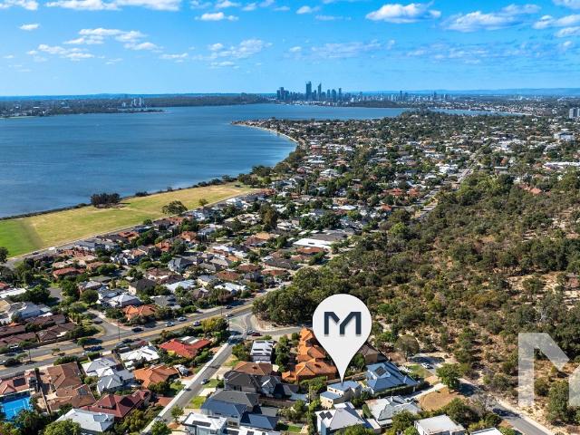 House for sale in Alfred Cove, Western Australia