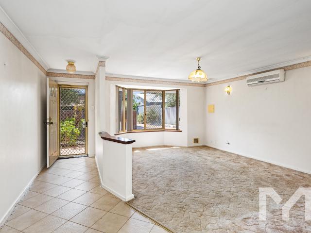 Cottage for sale in Palmyra, City of Melville