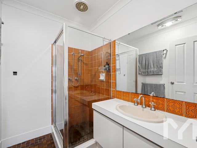 Villa for sale in Palmyra, Western Australia