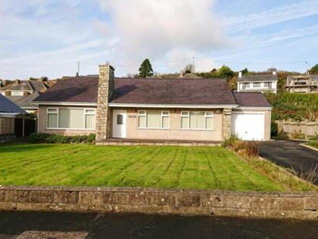 House for sale in Pwllheli