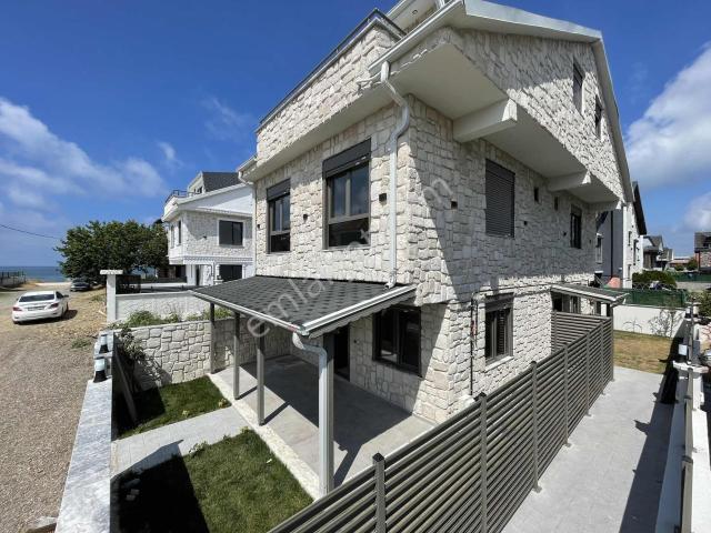 Kocaali, Sakarya içerisinde satılık Villa