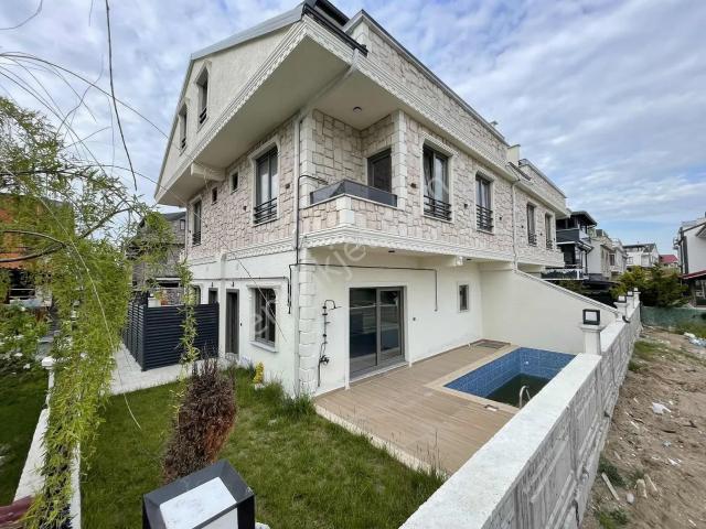 Kocaali, Sakarya içerisinde satılık Villa