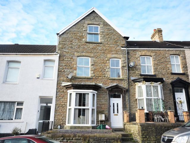 House for rent in Nangreaves, Wales