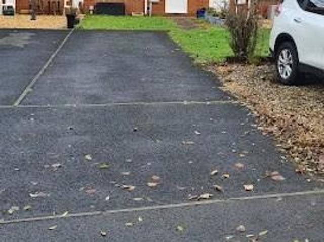 House for rent in Waunarlwydd, Wales