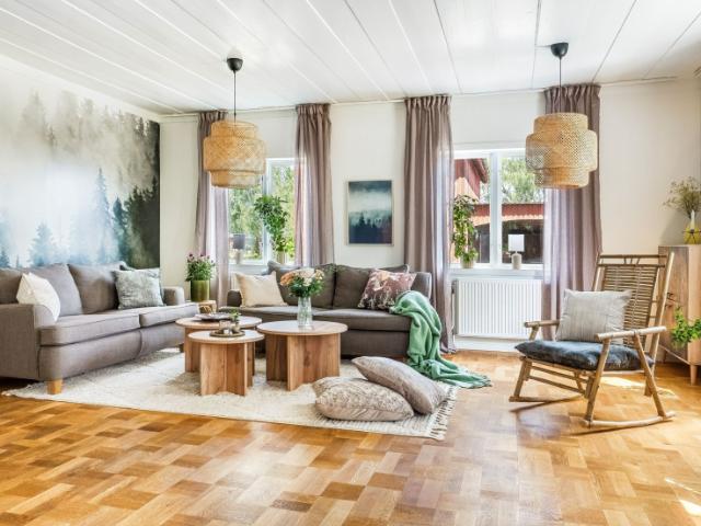 Hus hyra i Heby, Uppsala