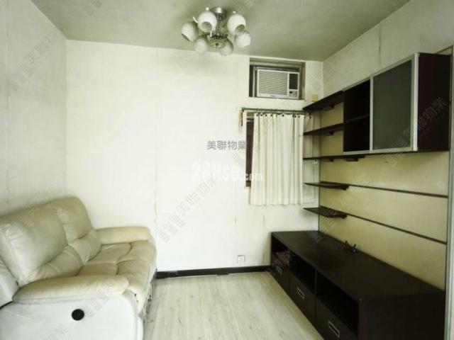位於 荃灣 Tsuen Wan, 香港 Hong Kong, 提供 出售 的 公寓