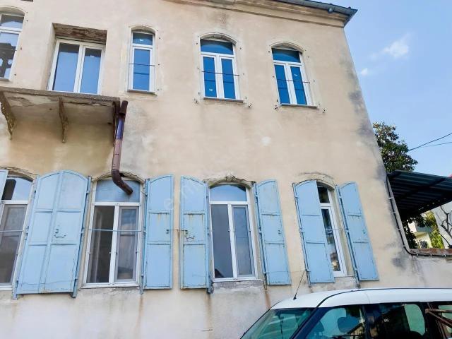 Yukarıkızılca Merkez Mahallesi, Kemalpaşa içerisinde satılık Villa