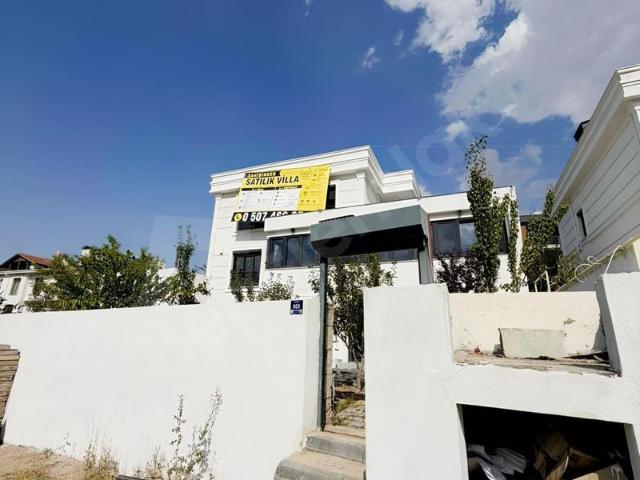 Akçakaya Mahallesi, Talas içerisinde satılık Villa