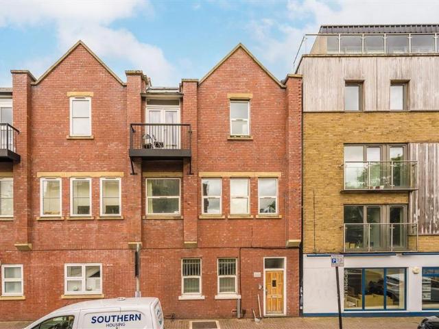 Apartment for rent in Balham, Greater London