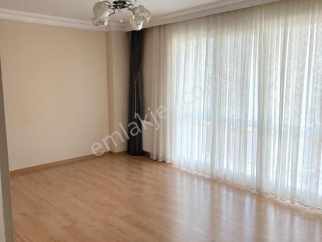 Ümraniye, İstanbul içerisinde satılık mülk