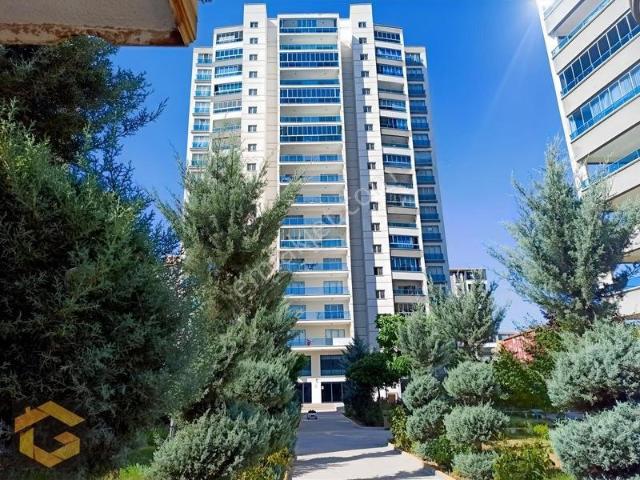 Saray, Pursaklar içerisinde satılık mülk