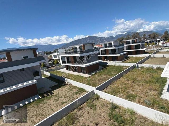 Kavakköy, Kumluca içerisinde satılık Villa