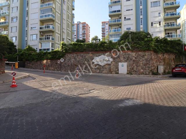 İzmir içerisinde kiralık mülk