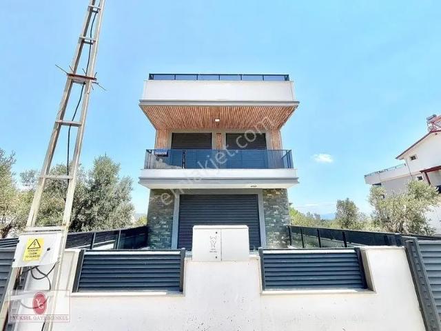 Güre, Edremit içerisinde satılık Villa