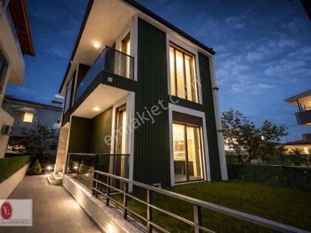 Edremit, Balikesir içerisinde satılık Villa