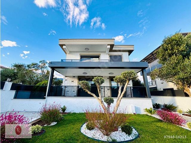 Güre, Edremit içerisinde satılık Villa