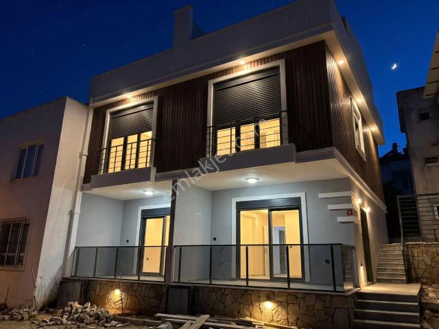 Edremit, Balikesir içerisinde satılık Villa