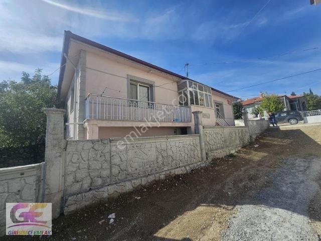 Selçuk Mahallesi, Yunak içerisinde satılık Villa