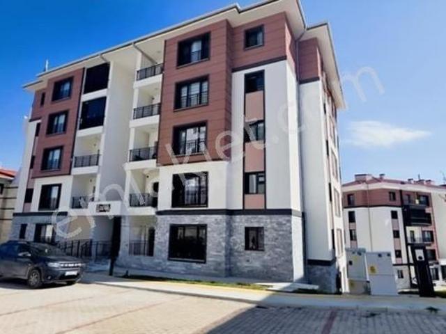 Yeşilyayla Mahallesi, Yunak içerisinde kiralık mülk