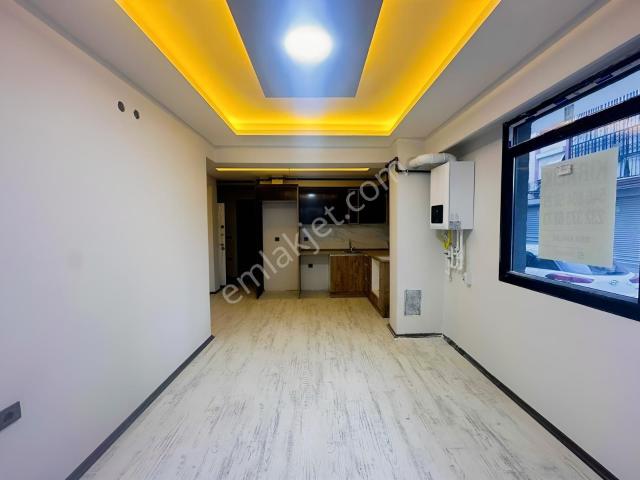 Karabağlar, İzmir içerisinde kiralık mülk