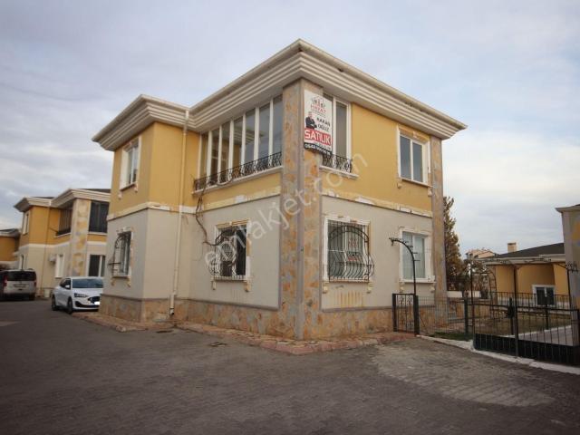 Aksaray Merkez içerisinde satılık Villa