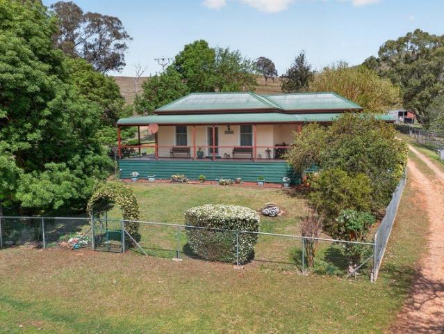 House for sale in Ensay, Swifts Creek