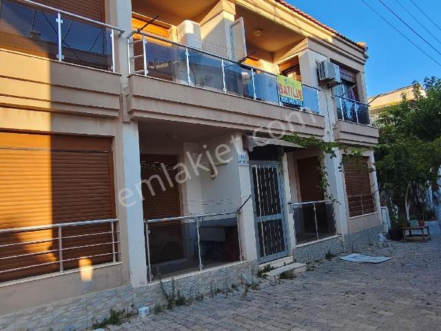 Çiftlik Mahallesi, Çeşme içerisinde satılık mülk