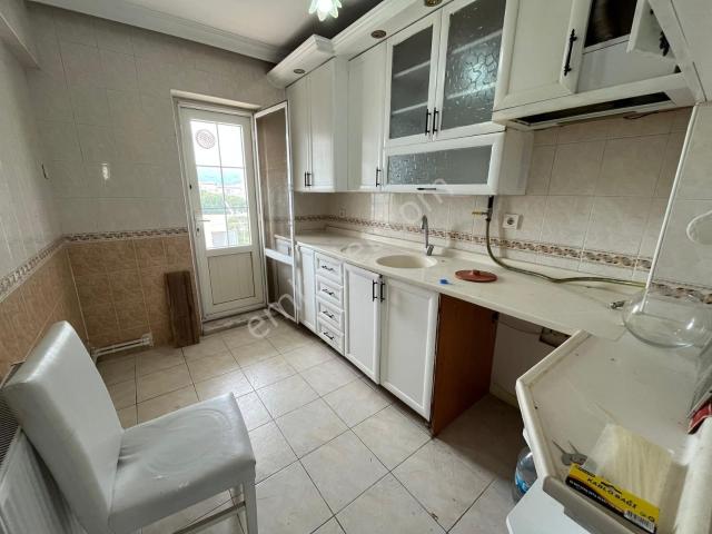 Karabağlar, İzmir içerisinde satılık mülk