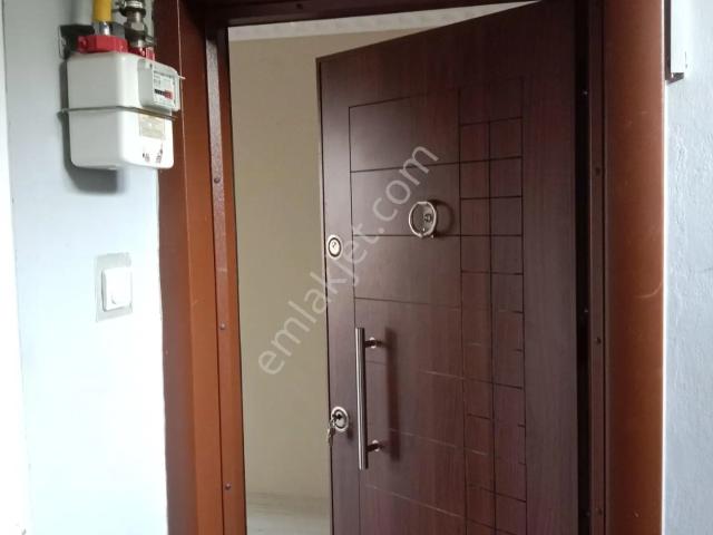 Karabağlar, İzmir içerisinde kiralık mülk