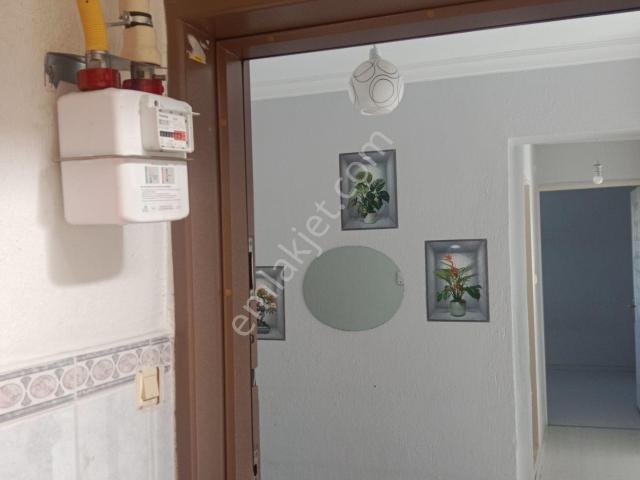 Karabağlar, İzmir içerisinde kiralık mülk