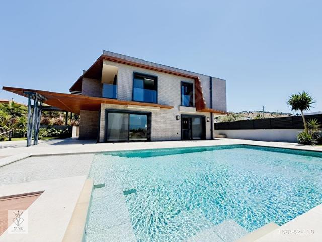 Çeşme, İzmir içerisinde satılık Villa