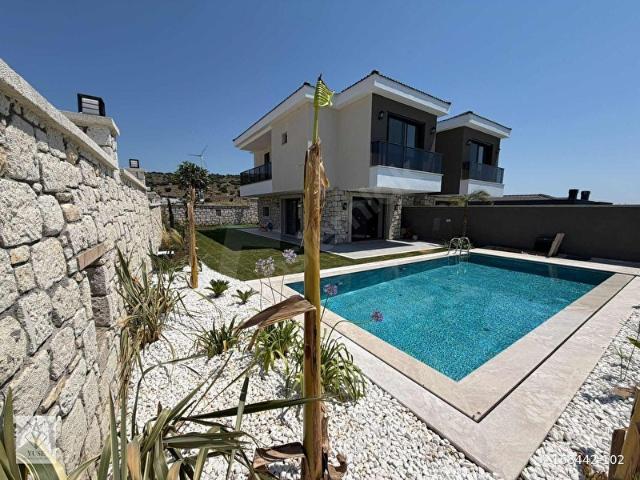Çeşme, İzmir içerisinde satılık Villa