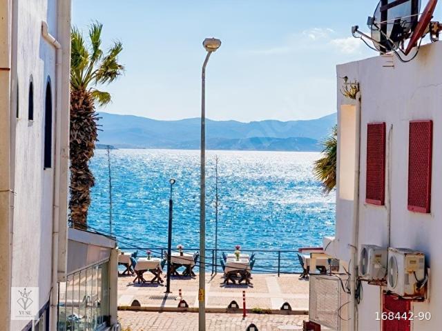 Çeşme, İzmir içerisinde satılık mülk