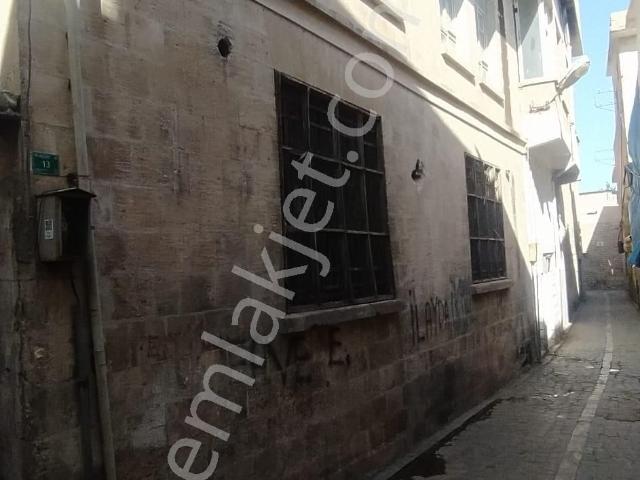 Şanliurfa içerisinde satılık Villa