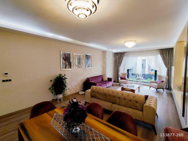 Karacakaya Mahallesi, Yenimahalle içerisinde satılık Villa