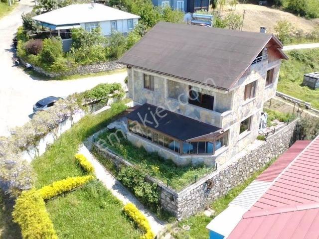 Başiskele, Kocaeli içerisinde kiralık Villa