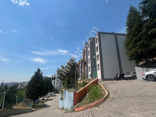 İzmit, Kocaeli içerisinde kiralık mülk