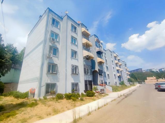 İzmit, Kocaeli içerisinde satılık mülk