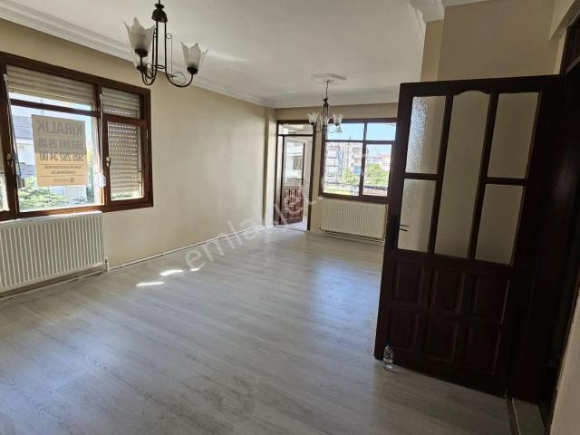 Cumhuriyet, Salihli içerisinde kiralık mülk