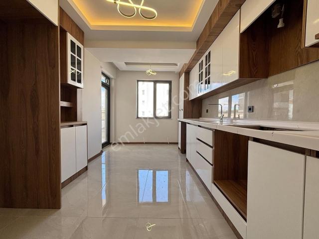 Sincan, Ankara içerisinde satılık mülk