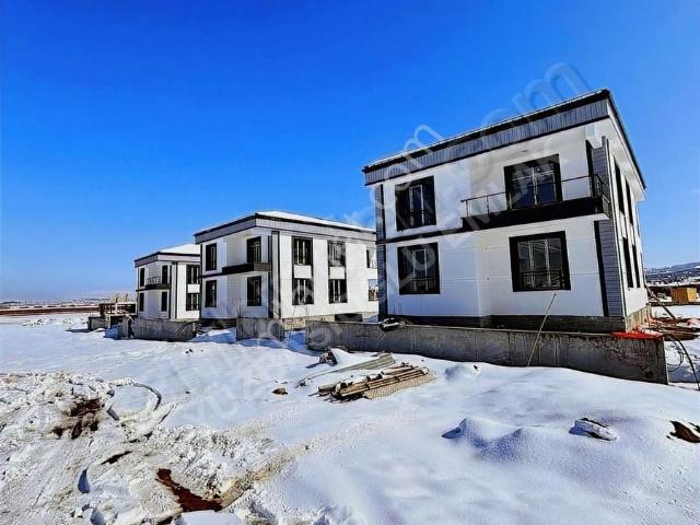 Sivas Merkez içerisinde satılık Villa